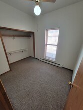 1337 Main St in Dubuque, IA - Foto de edificio - Building Photo