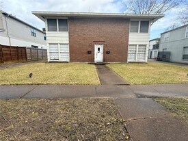 3914 Law St in Houston, TX - Building Photo