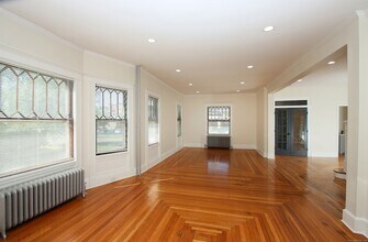 62 Whitney St in Hartford, CT - Building Photo - Building Photo