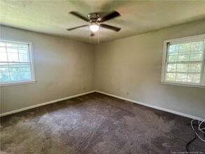 3318 Teakwood Dr in Hope Mills, NC - Building Photo - Building Photo