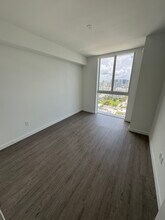 119 NE 20th St, Unit A1 in Miami, FL - Building Photo - Building Photo