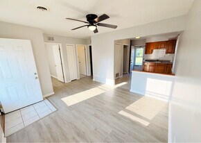 23816 Kathleen Ave in Warren, MI - Building Photo