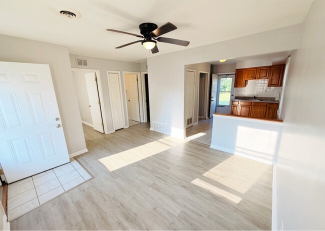 23816 Kathleen Ave