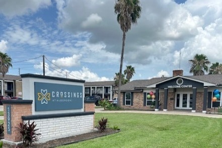 Crossings at Alderson Apartments in Houston, TX - Building Photo