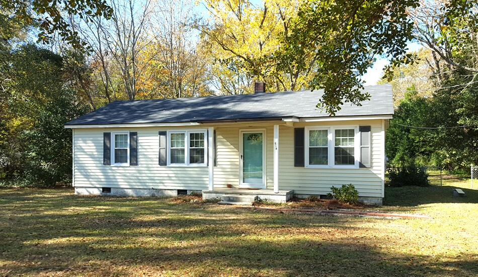 514 Laurens Avenue in Sumter, SC - Foto de edificio