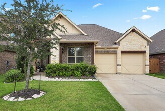 12514 Tamaron Dr in Texas City, TX - Building Photo - Building Photo