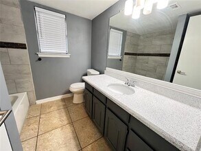 213 Alexander Ct in Irving, TX - Building Photo - Building Photo