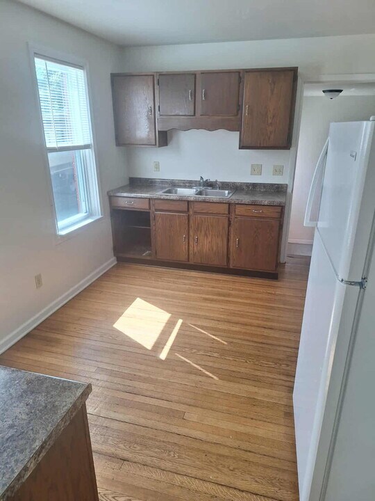 1808 S 13th St, Unit Lower in Sheboygan, WI - Foto de edificio