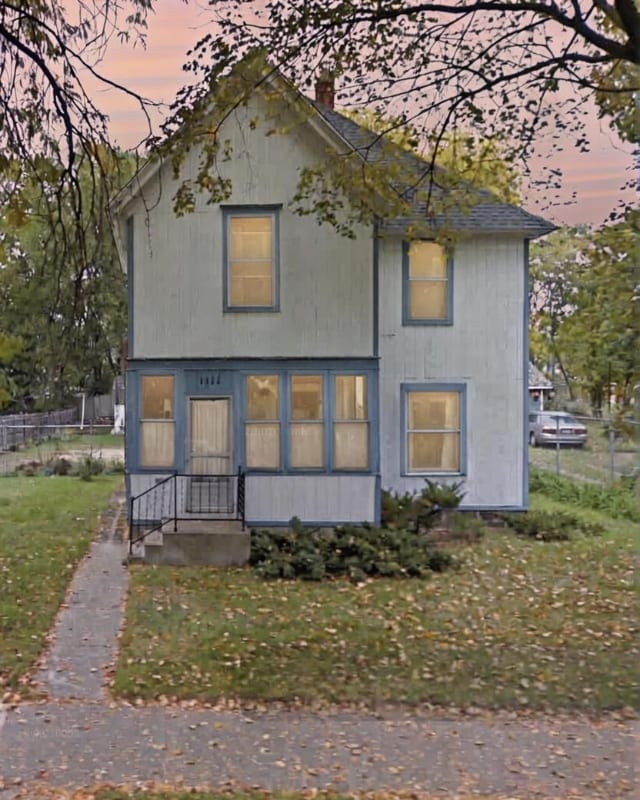 1111 Maple Ave