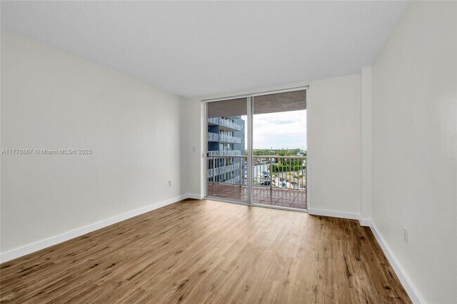 1800 NW 24th Ave in Miami, FL - Building Photo - Building Photo