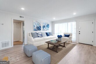 1135 Woodland Ave NE in Atlanta, GA - Building Photo - Building Photo