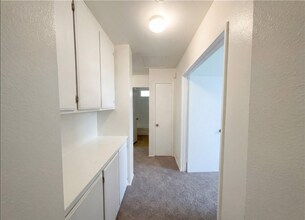 25311 Chicago Ave in Hemet, CA - Foto de edificio - Building Photo