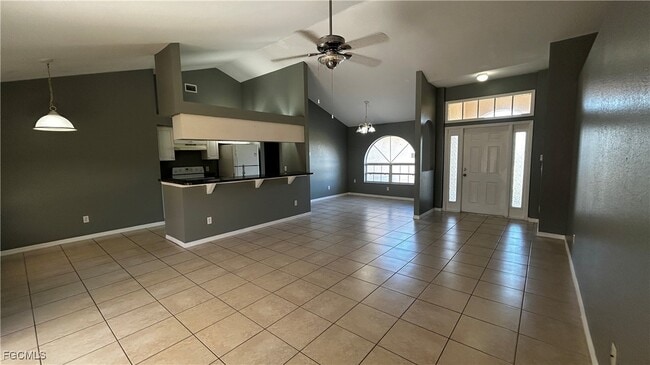 2811 40th St SW in Lehigh Acres, FL - Building Photo - Building Photo