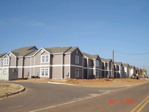 Savannah House in Choctaw, OK - Building Photo - Building Photo