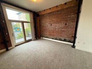 160 Liberty St NE in Salem, OR - Building Photo - Building Photo