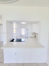 3010 Marcos Dr in Aventura, FL - Building Photo - Building Photo