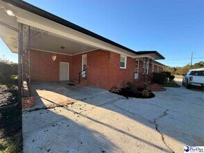 1427 Old Ebenezer Rd in Florence, SC - Building Photo - Building Photo