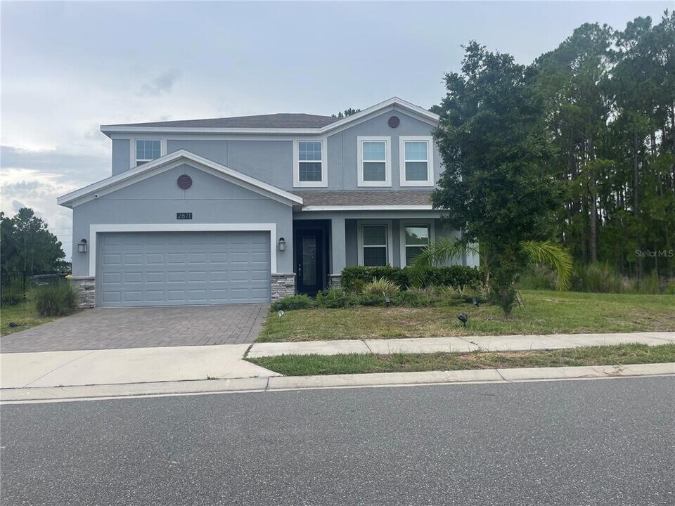 2871 Camden Wy in Davenport, FL - Building Photo