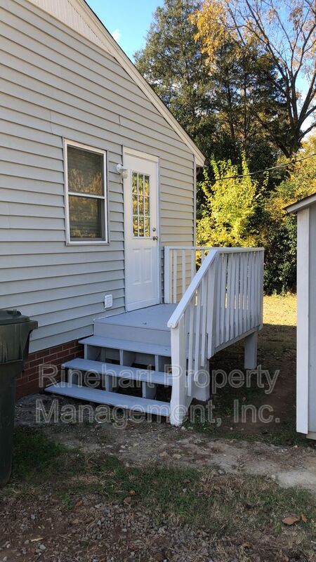 1423 Mt Gallant Rd in Rock Hill, SC - Building Photo - Building Photo