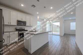 1117 N Jay Pl in Chandler, AZ - Building Photo - Building Photo