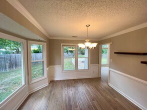 412 Oxburgh Pl in Newport News, VA - Building Photo - Building Photo