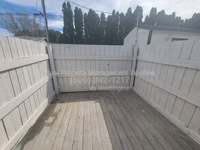 3513 W 4th Ave in Kennewick, WA - Building Photo - Building Photo