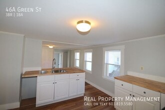 42-46A Green St in Somersworth, NH - Building Photo - Building Photo