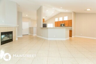 2019 W El Campo Grande Ave in North Las Vegas, NV - Building Photo - Building Photo