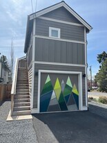 752 NW Ogden Ave in Bend, OR - Building Photo