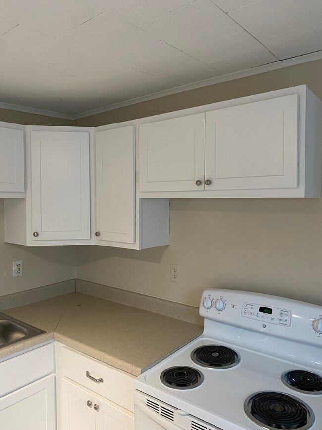 54 Oxford Rd, Unit New Hartford Village in New Hartford, NY - Building Photo - Building Photo