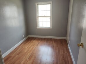 14 N Ritchie Ave in Ravenswood, WV - Building Photo - Building Photo
