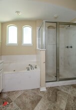 150 Hallette Dr in Shreveport, LA - Building Photo - Building Photo
