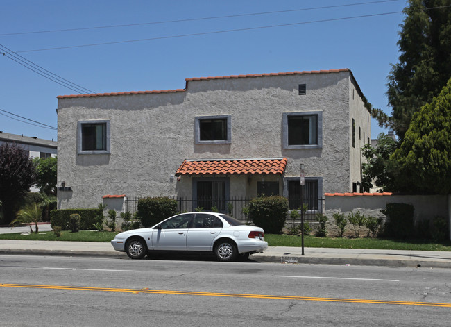 4108 Tyler Ave in El Monte, CA - Foto de edificio - Building Photo