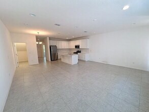 6328 Goldcoast Ave in Apollo Beach, FL - Building Photo - Building Photo