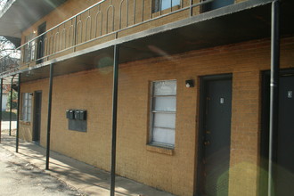 750 Chelsea Ave in Memphis, TN - Building Photo - Building Photo