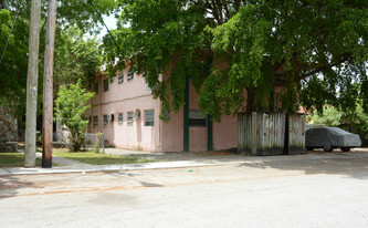 2028 NW 30th St Apartments