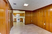 8326 Bob White Dr photo'