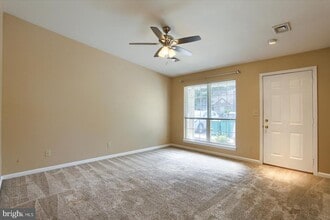 5 Eastwick Ct in Carlisle, PA - Building Photo - Building Photo