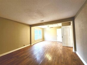 739 S Andrews Ave in Sherman, TX - Building Photo - Building Photo