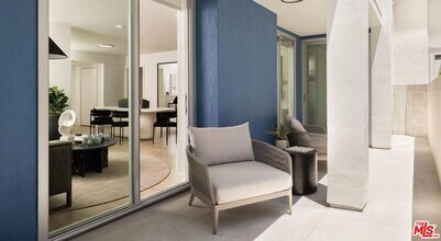 13900 Panay Way in Marina Del Rey, CA - Building Photo - Building Photo