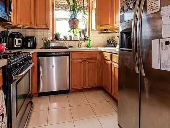 property at 1147 Neill Ave