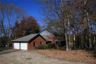 337 Patrick Mill Rd in Winder, GA - Building Photo - Building Photo