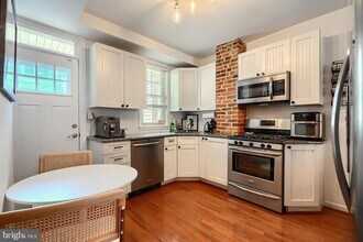 1319 Richardson St in Baltimore, MD - Foto de edificio - Building Photo