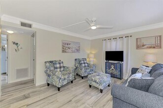 446 Canal Rd in Sarasota, FL - Building Photo - Building Photo