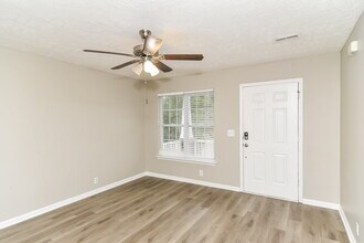 315 Slippery Rock Dr in Murfreesboro, TN - Foto de edificio - Building Photo