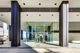 910 N Lake Shore Dr in Chicago, IL - Foto de edificio - Building Photo