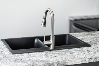 401 S Washington St, Unit 1 in Crawfordsville, IN - Foto de edificio - Building Photo