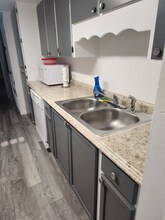 365 Bluefish Dr, Unit A in Fort Walton Beach, FL - Building Photo - Building Photo