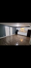 1933 Colfax Ave, Unit #3 in Benton Harbor, MI - Building Photo - Building Photo