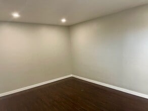 40 Quintard St in Chula Vista, CA - Building Photo - Building Photo